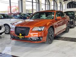 کرایسلەر 300